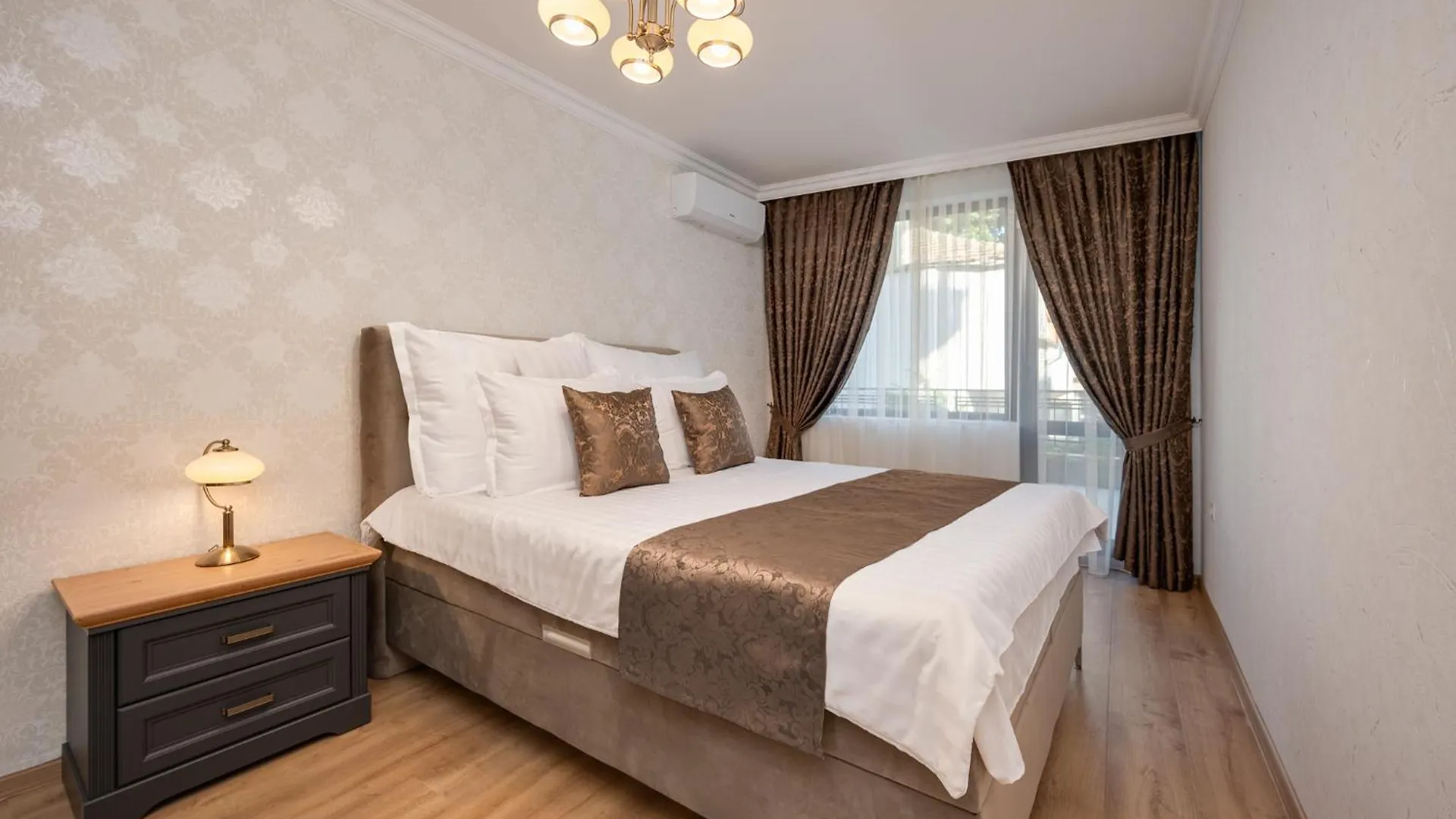 Prestige Central Apartments Varna